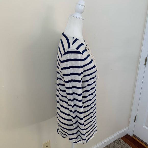 Old Navy Tall Blue & White Striped Lace Up Tunic - Picture 4 of 7